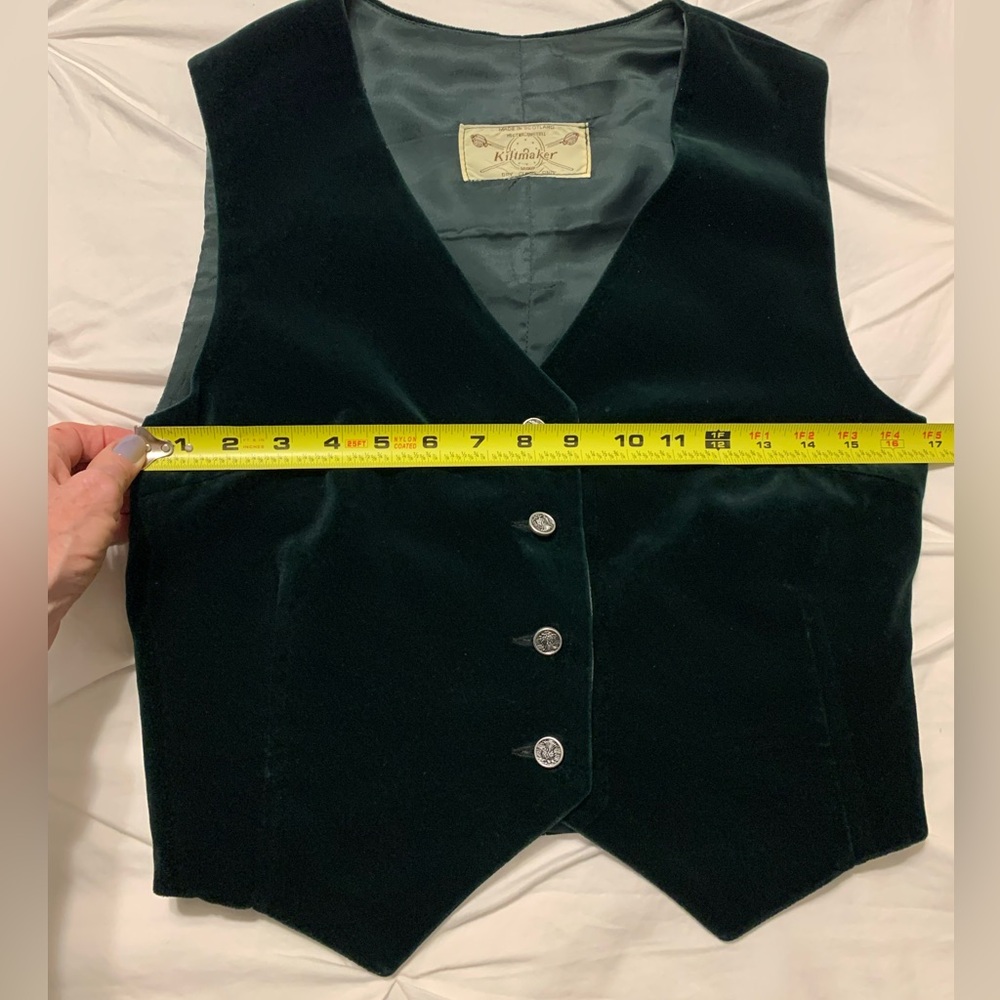Kiltmaker Dark Green Velvet Vest/waistcoat made in Scotland Hector Russell label - Picture 6 of 11